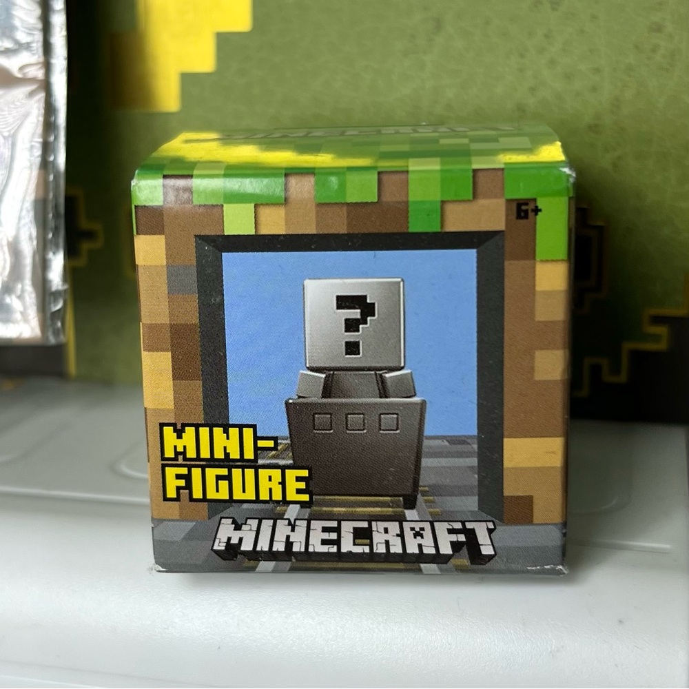 MINECRAFT MANIA GIFT SET - Picture 4 of 15